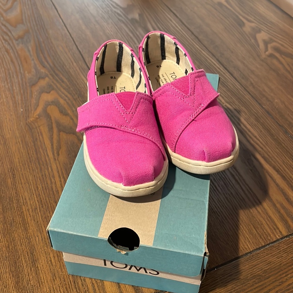 TOMS PINK CANVAS ALPARGATA